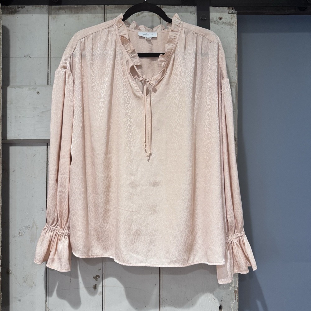 New Directions Silky Flowy Blouse Leopard Print Ruffle Collar Womens XL‎ EUC